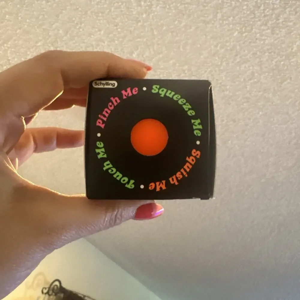 Schylling NeeDoh Groovy Glob Orange Squishy Sensory Stress Ball 100%Authentic